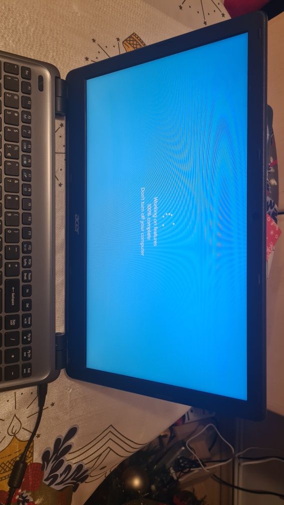 LCD laptop Acer Aspire E1