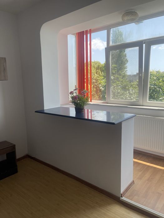 Apartament semidecomandat