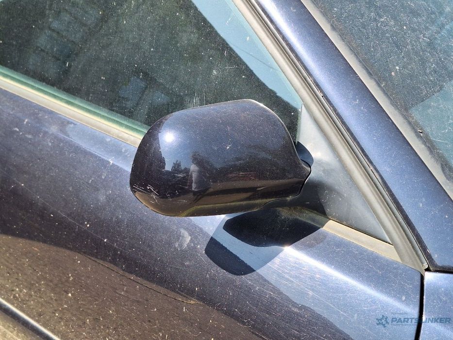 Oglinda laterala electrica portiera fata dreapta AUDI A4 Avant 8D5, B5 1994 - 2001 sticla heliomata , carcasa albastru LZ5L , volan stanga