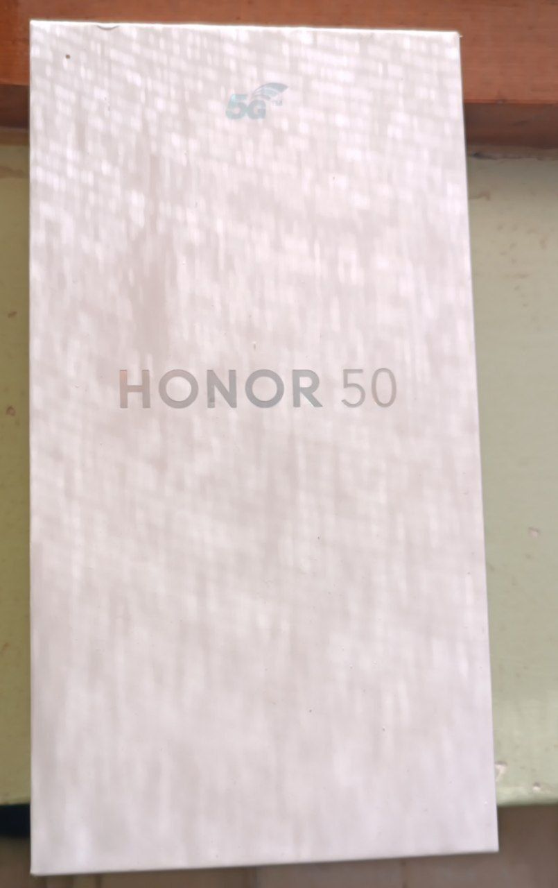 Honor 50 сотилади. 256/8