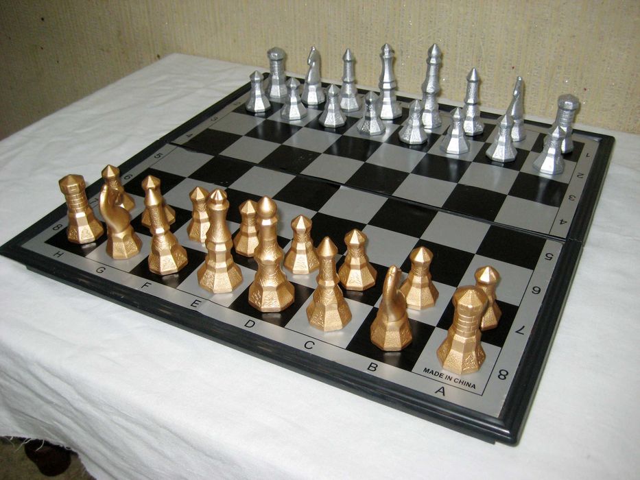 Шахмат необычный изумительный фигуры все целый идеальном состоянии!