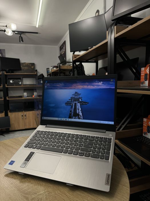 Lenova ideapad 3