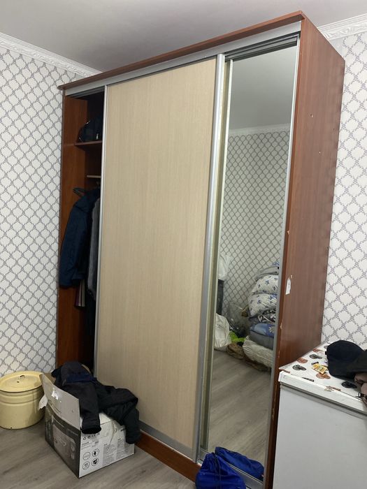 Шкаф купе, раздвижной б/у. Для спальни