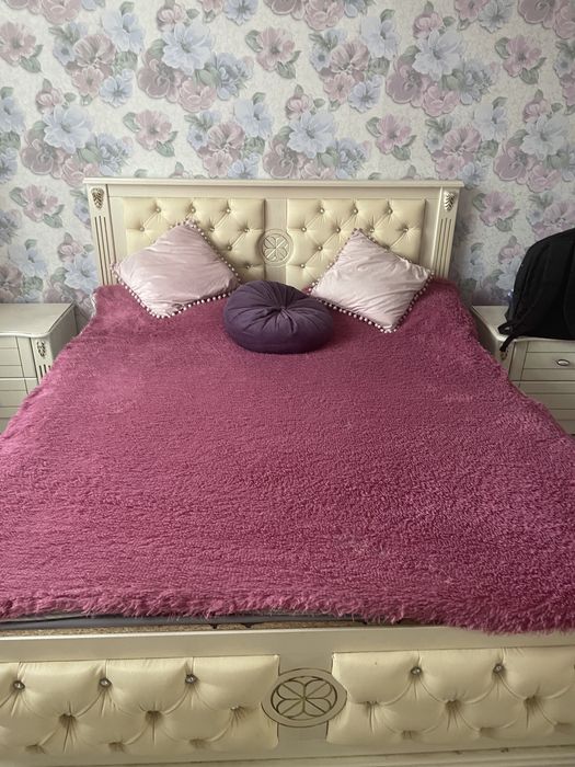 Двуспальная кровать 1,60*2,00