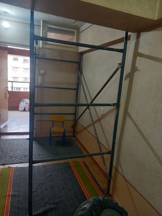 Lesa sotiladi arzonga boyi nechi belmiman

«Леса продаётся, высоту точ