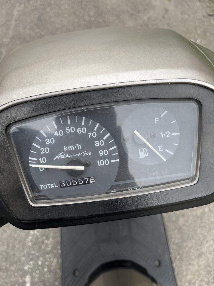 Suzuki address V100