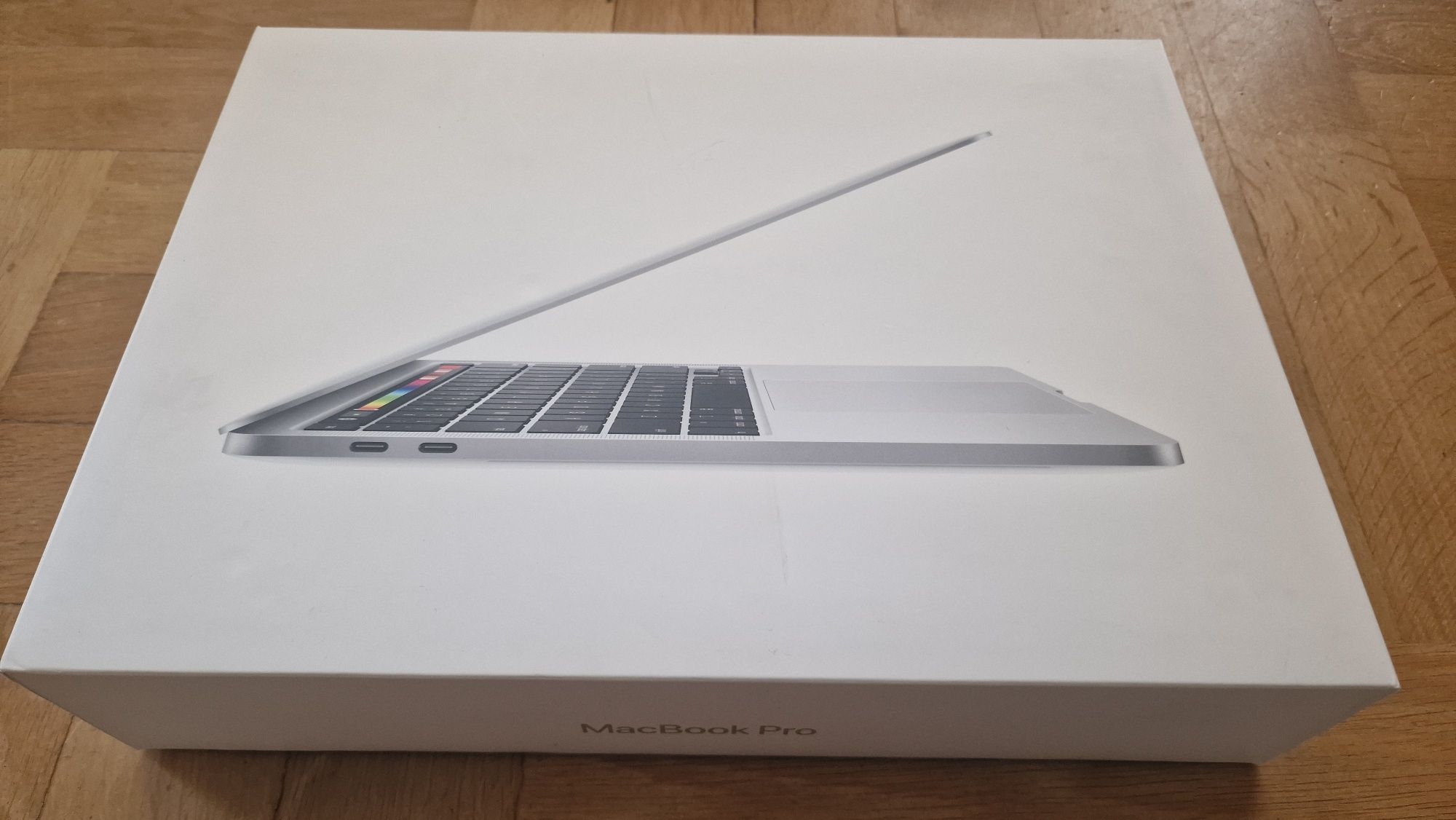 Macbook Pro 13 A2251 2020 i5 16/512
