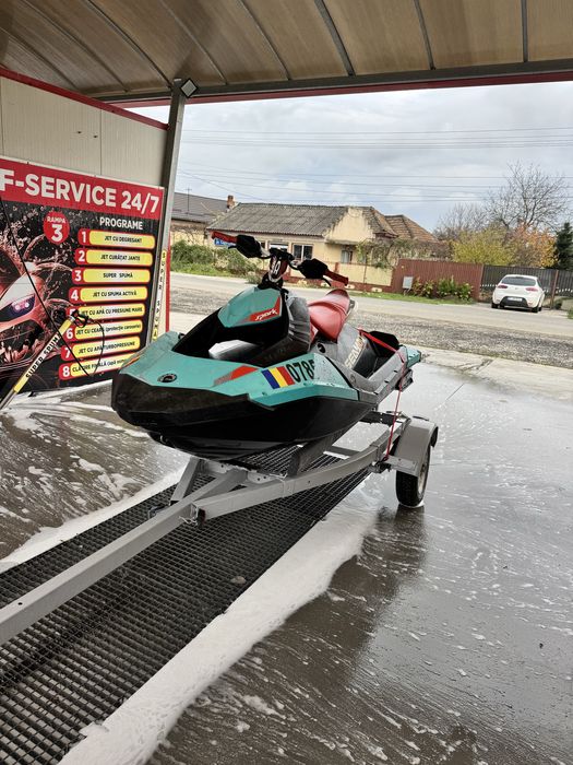 Sea Doo Spark Trixx 2UP 2017-110CP