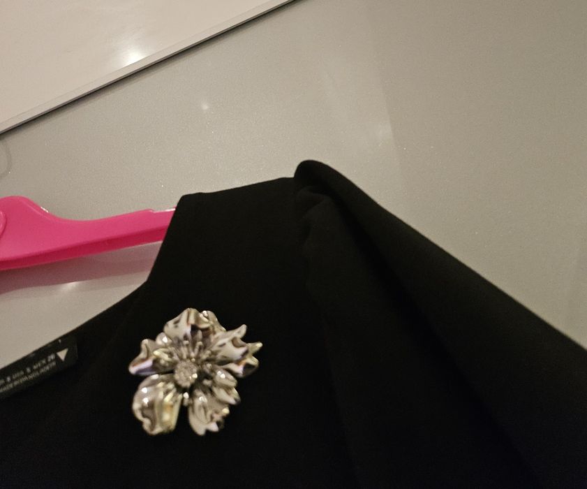 ZARA  рокля S-36