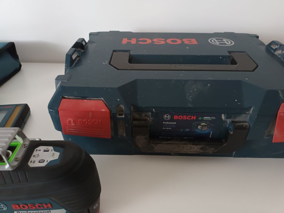 De vânzare laser bosch cu lumina verde