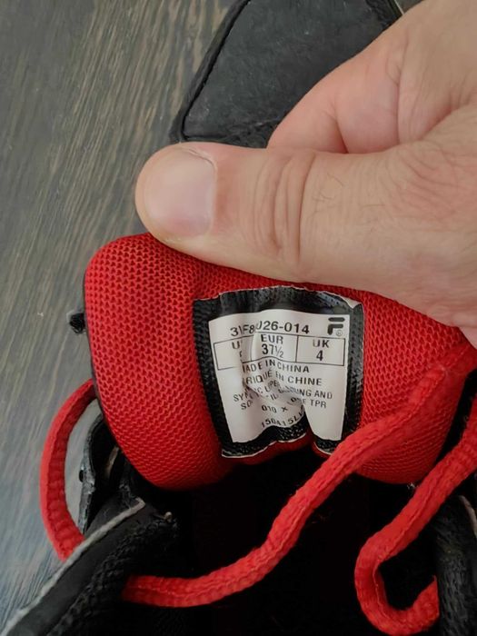 Оригинали маратонки чифта 20лв.