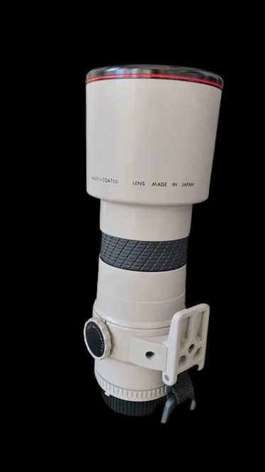 Obiectiv Nikon   AF TELE 1: 5.6 f = 400mm MULTI-COATED APO 
capace