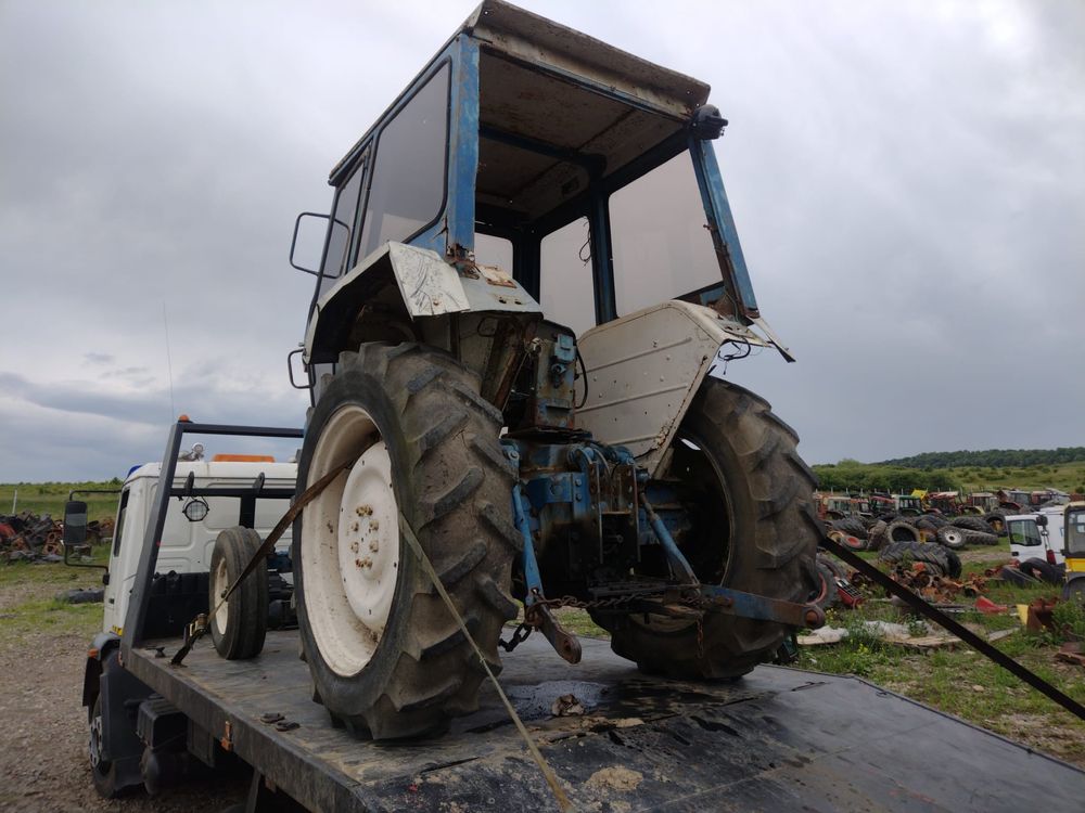 Dezmembrez Tractor Ford 6600