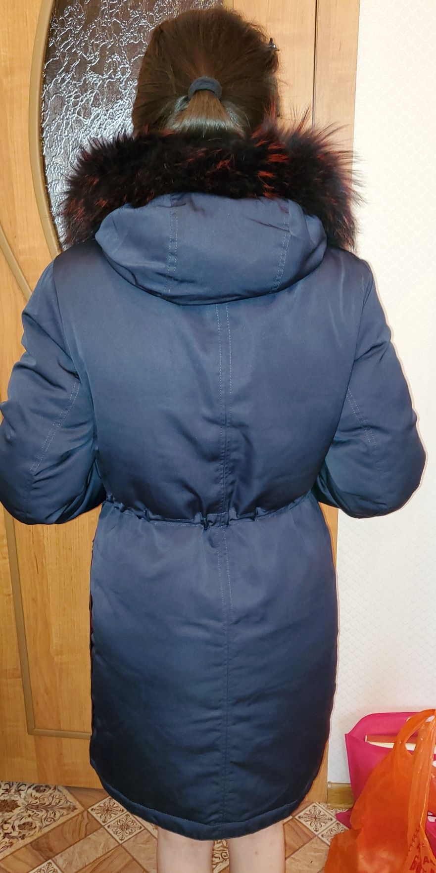 Зимняя парка теплая куртка женская
