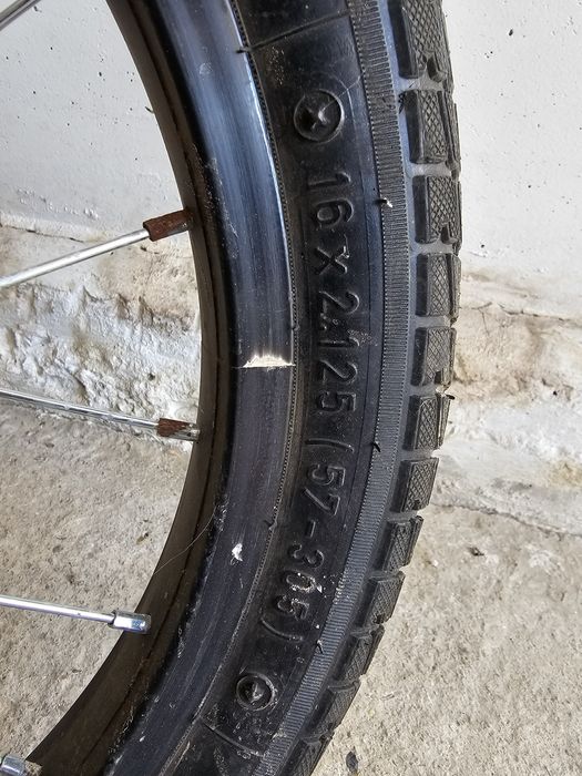 Детски велосипед Cross 16 цола син цвят.