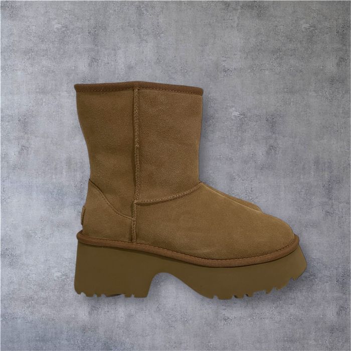 UGG Classic Short New Heights Marime 39