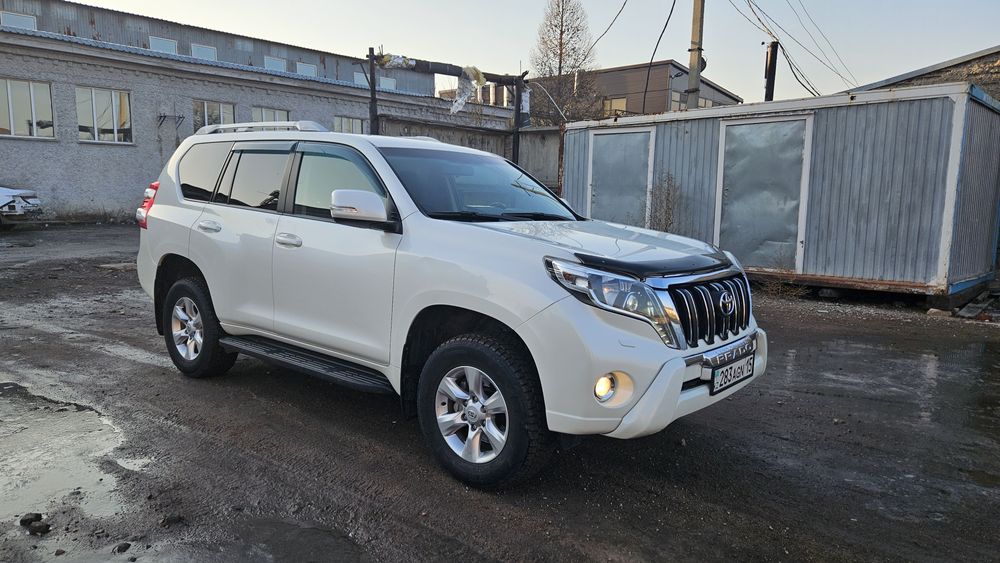 Аренда авто с водетелем