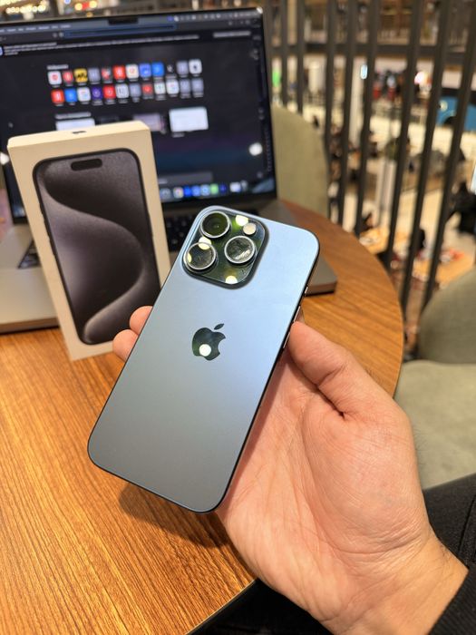 Iphone 15 pro 256gb Blue titanium