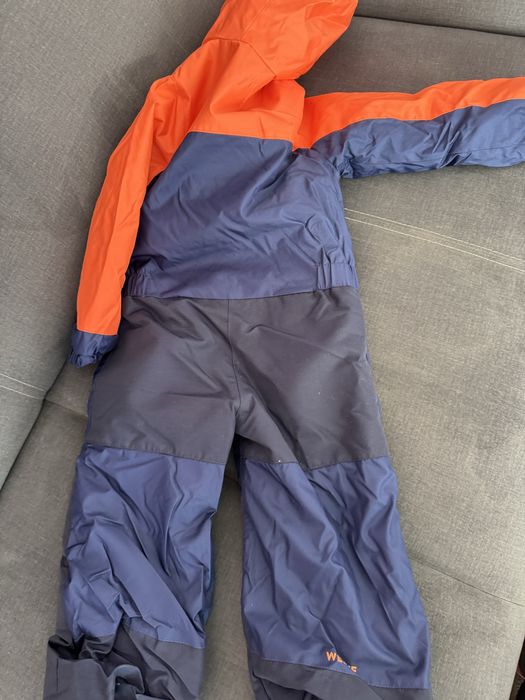Combinezon iarna Decathlon 3-4 ani