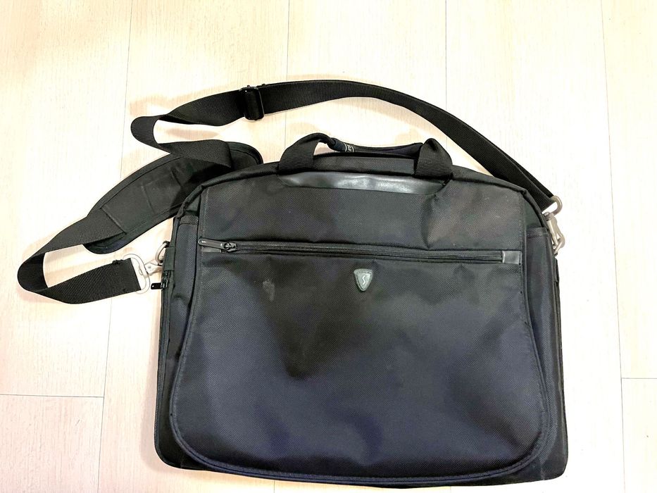 Geanta noua pentru laptop si acte