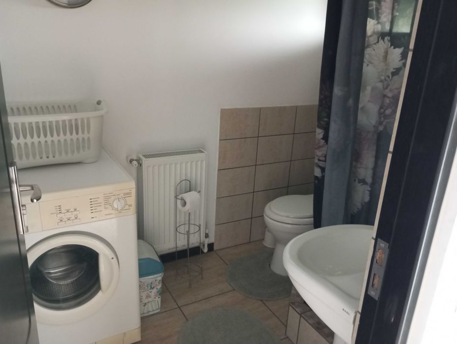 Cazare regim hotelier,garsoniera,apartament,2 km Centua Buziasului