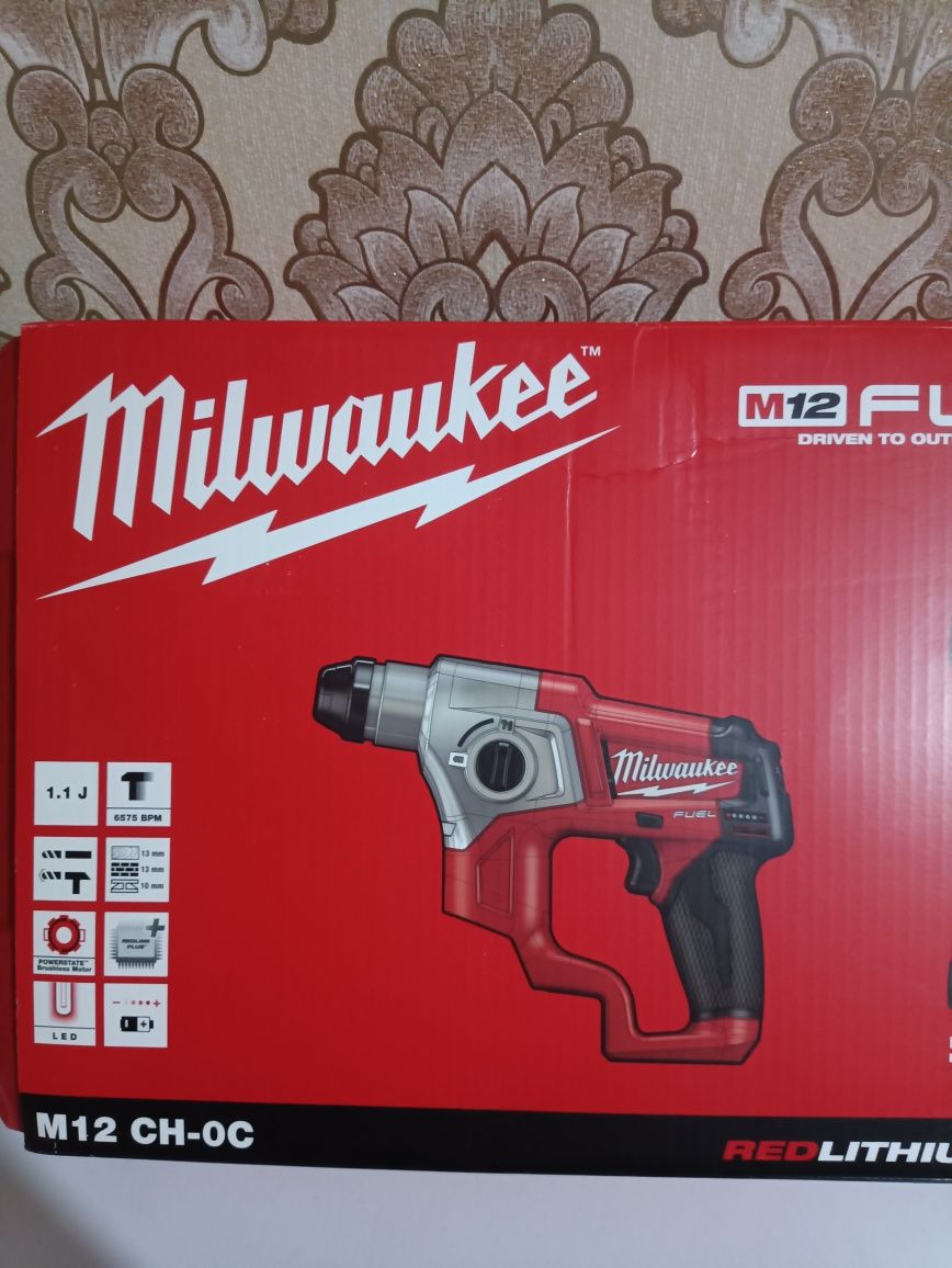 Продам инструменты Milwaukee