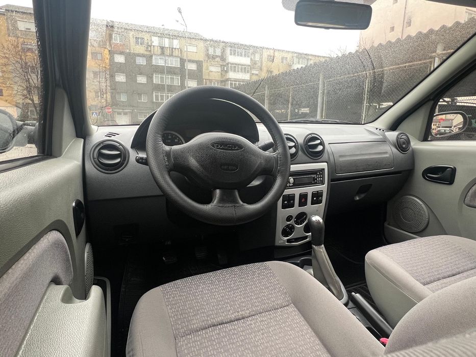 Vând Dacia Logan 1,5 diesel