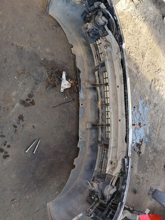 Предна броня ауди а4 б6