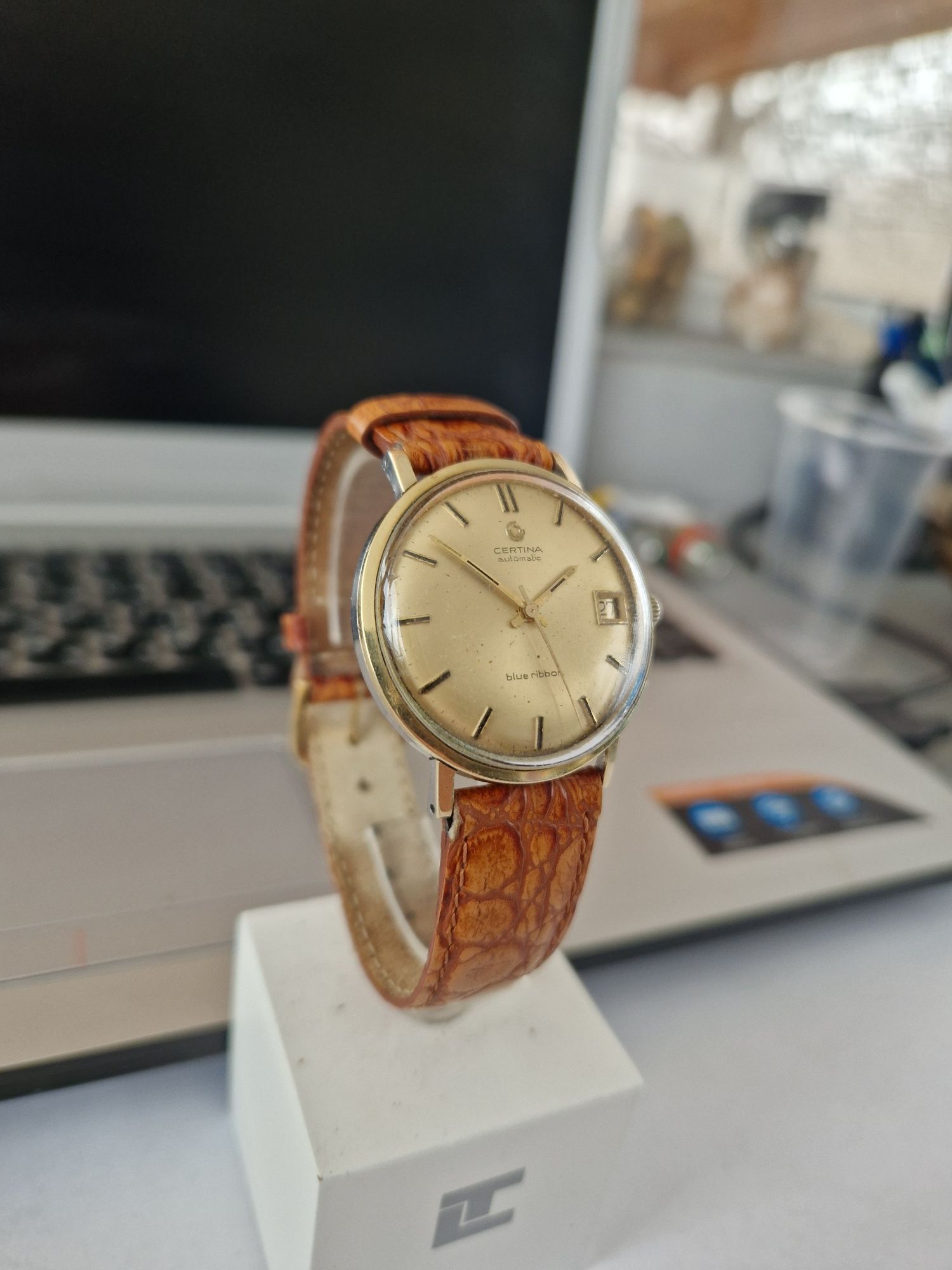 Антикварен швейцарски мъжки ръчен часовник CERTINA