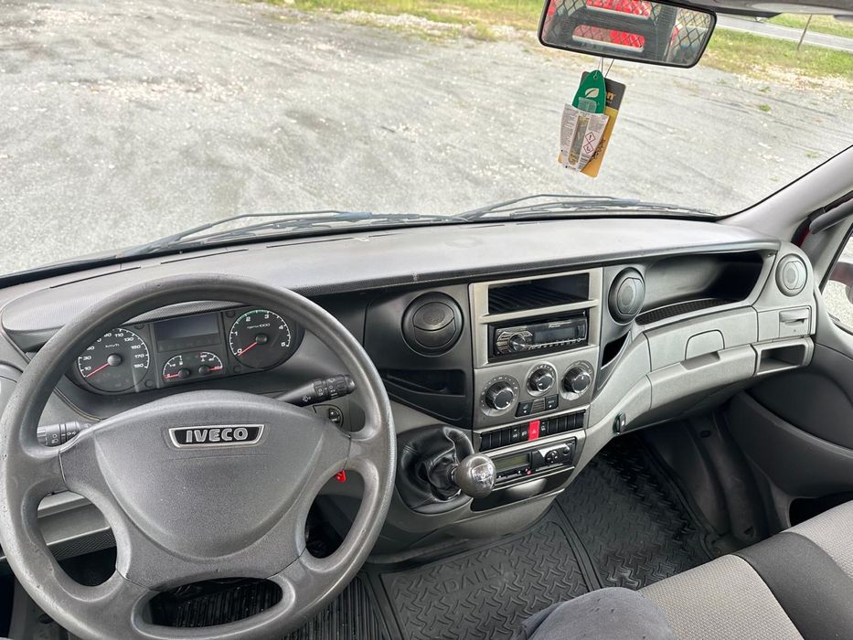 Vand sau schimb iveco daily 70c 21