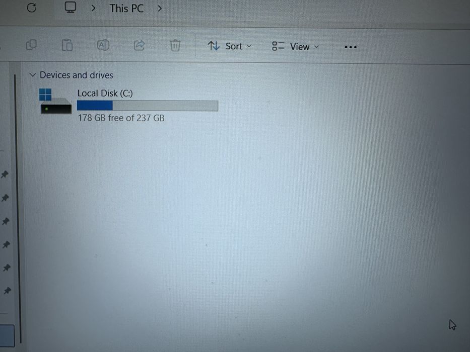 Laptop profesional Dell Precision 7530 (baterie noua)