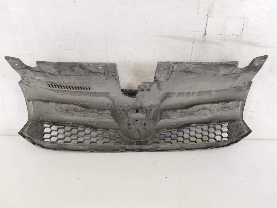 Радиаторна решетка Дачия Логан 2 / Dacia Logan 2 [ - ] Оригинална, в д