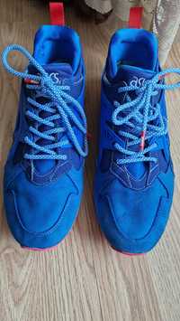 Adidasi Asics marimea 40,5 unisex