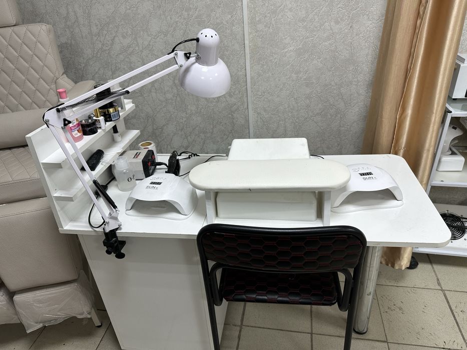 Продам все для маникюра и педикюра