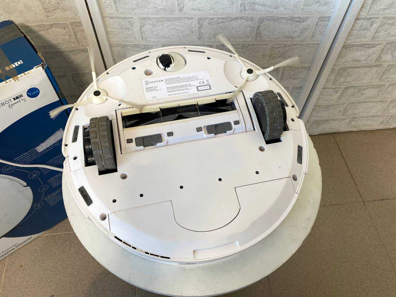 Робот прахосмукачка Ecovacs Deebot T10 моп 3D Mapping AI камера 3000Pa