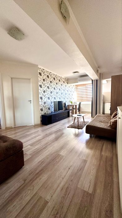 PF inchiriez apartament 2 camere+loc de parcare Bucsinescu