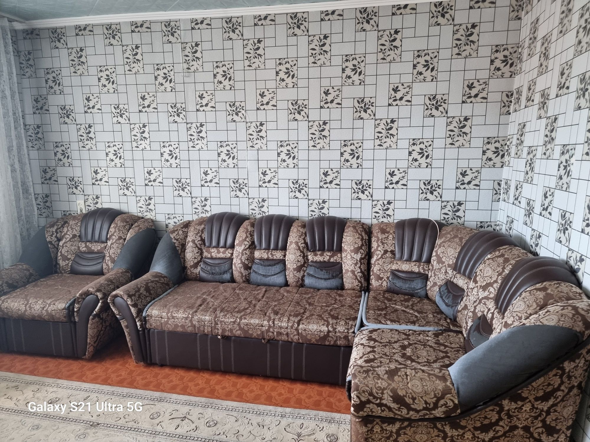 Продам диван б/у
