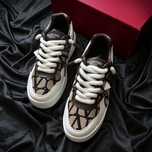 Кецове Valentino One Stud XL