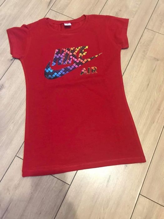 Уникални Дамски тениски