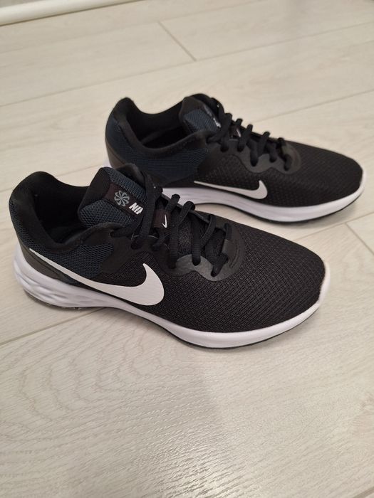 Дамски маратонки Nike / Найк
