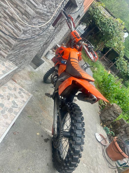 Vând KTM SX 250.