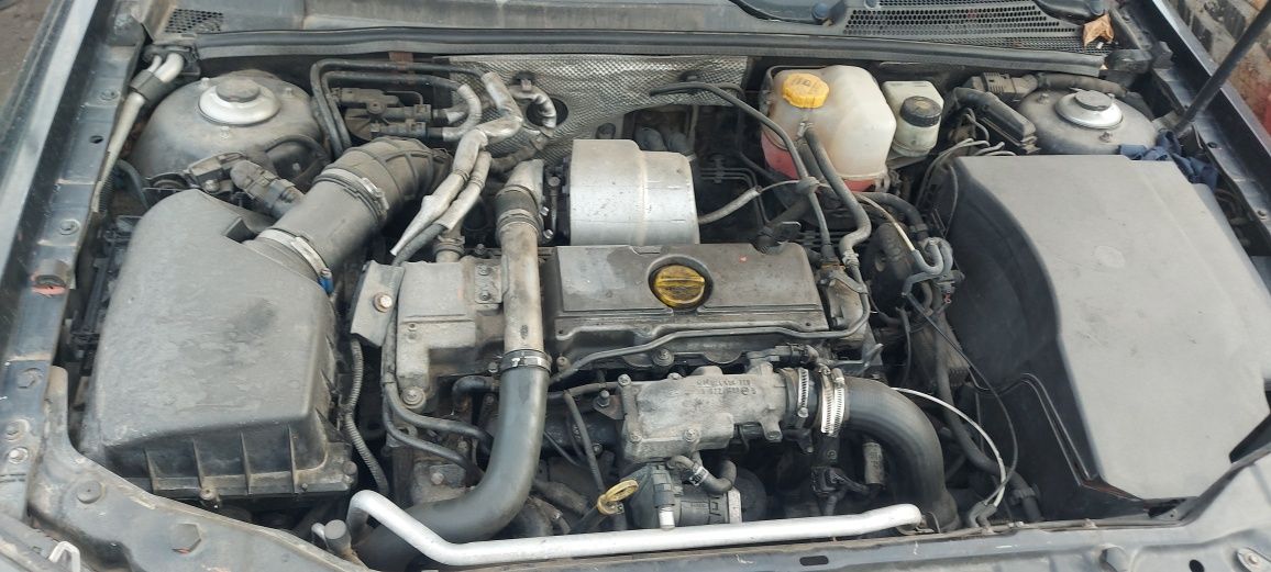 Opel vectra 2002 2.2gts -Y22DTR