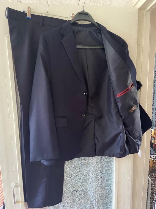 Мужской костюм,тёмно-синий.