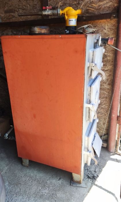 Centrala pe lemne, perfect functionala