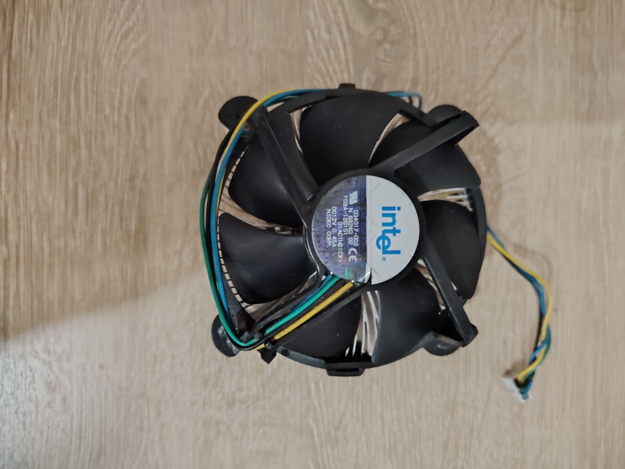 Кулер Intel D34O17-OO2
