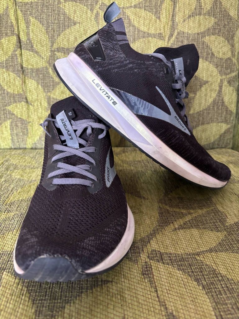 Мъжки маратонки  Brooks levitate 4.