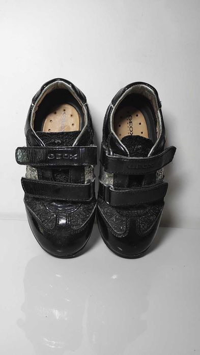 Детски обувки Geox 25 номер