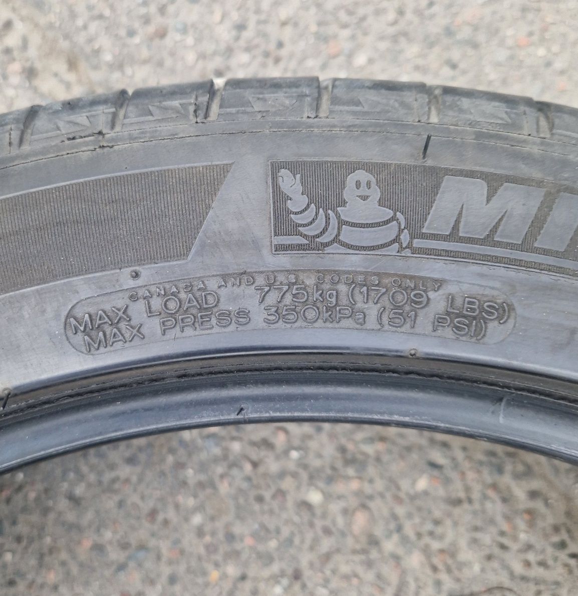 Шины Michelin Latitude 245 45 R20 99V .