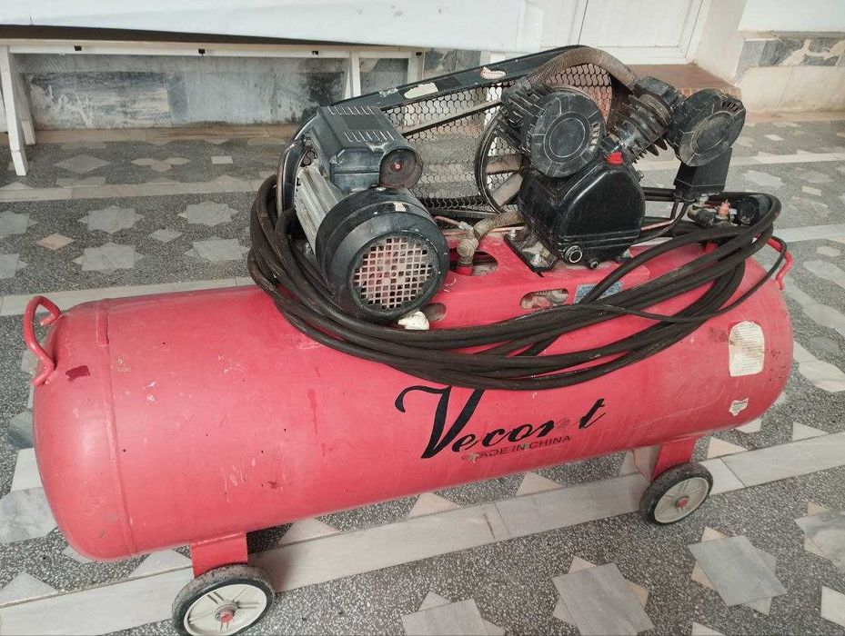 Поршневой компрессор