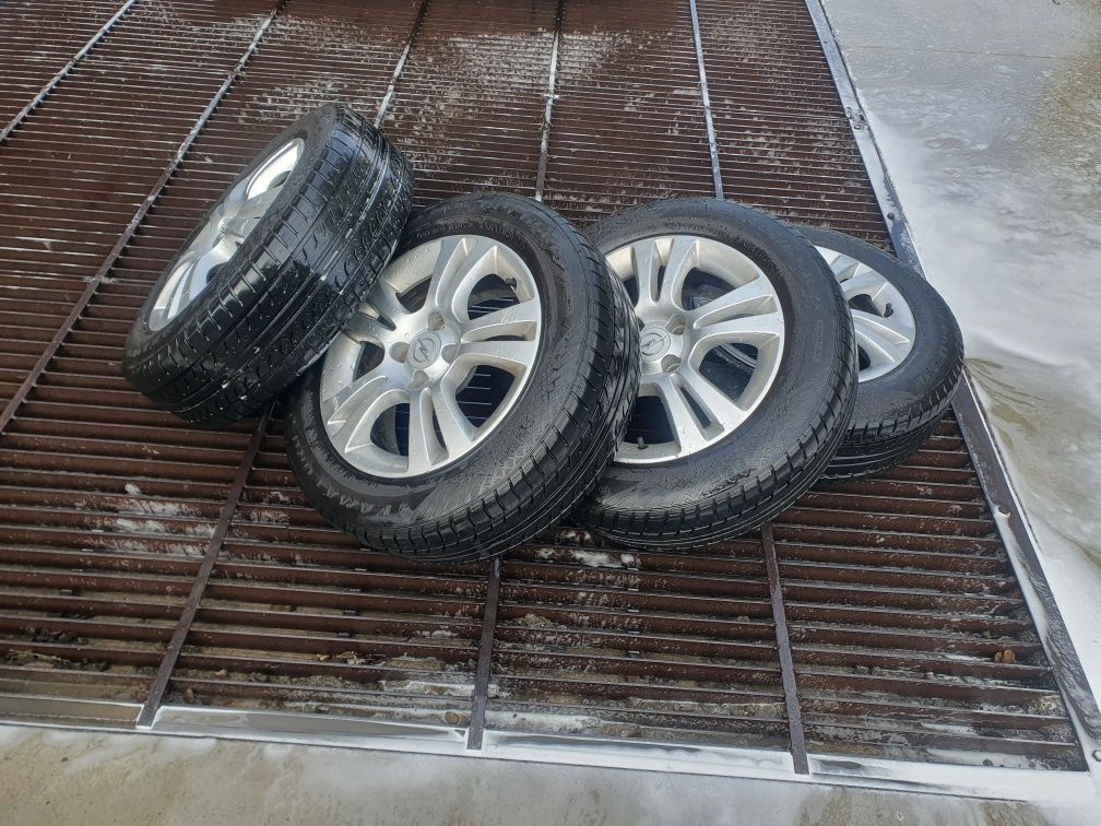 Jante aliaj originale Opel pe 15 cauciucuri vara noi
